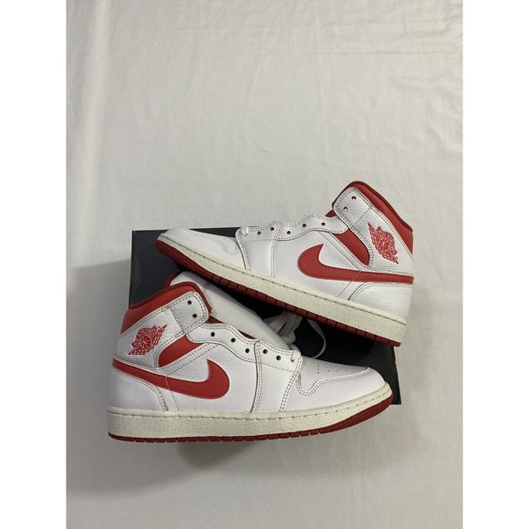 New Mens Size 9 White Red Nike Air Jordan 1 Mid SE Basketball Shoes FJ3458 160 main image 7
